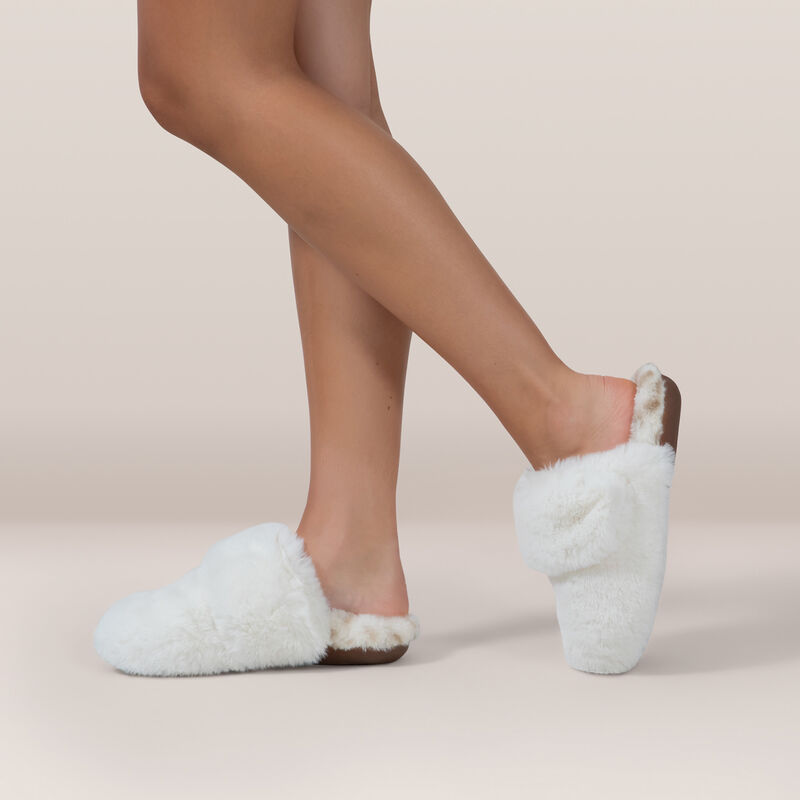 ivory plush faux fur slipper on foot